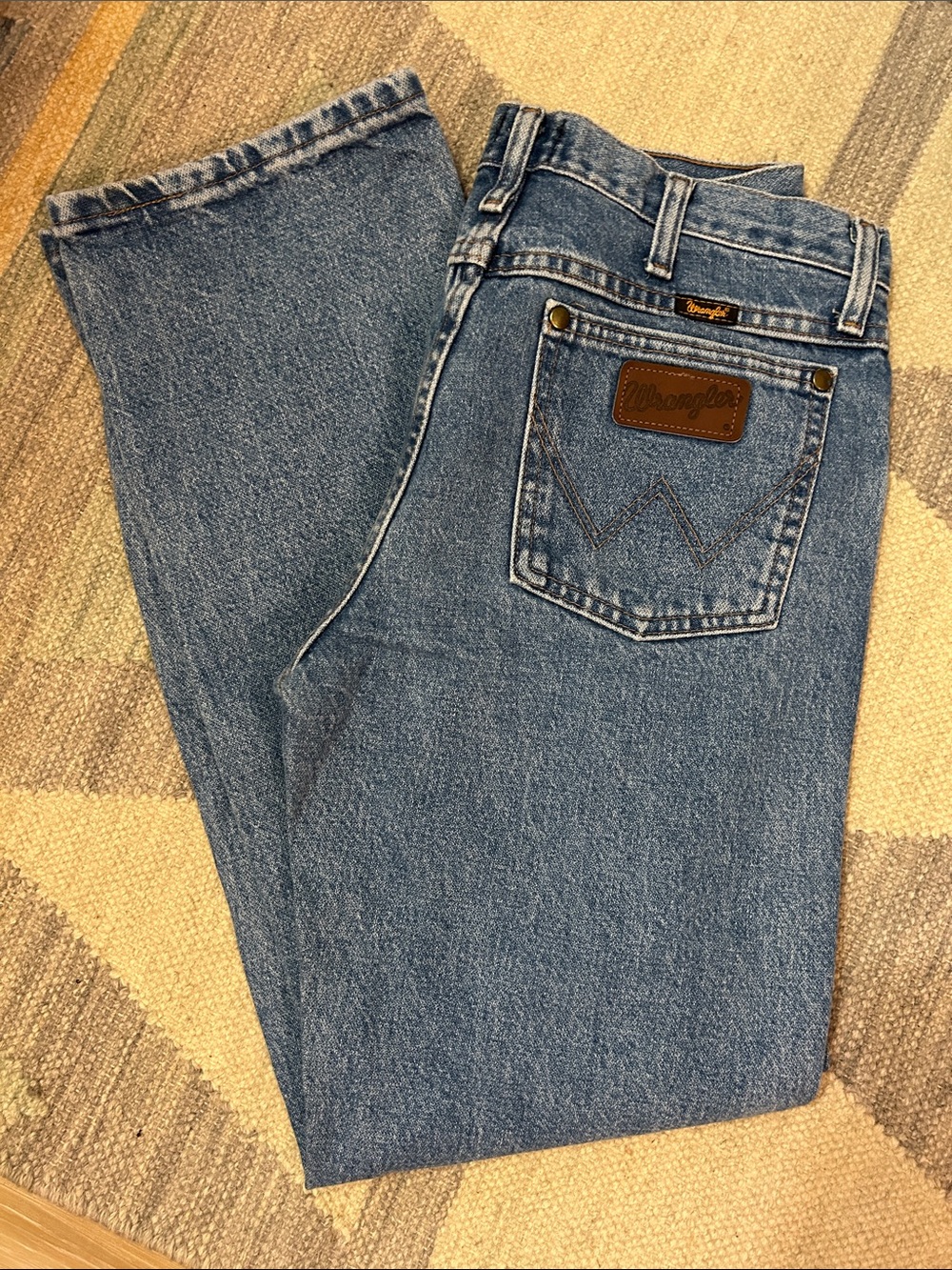 Wrangler Slim Straight Jeans in Light Blue Denim